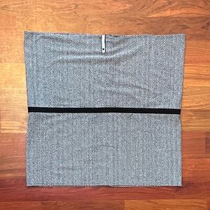 Lululemon Vinyasa Wrap Convertible Scarf with snaps